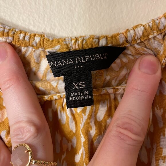 🔥 Banana Republic Factory | New Gold Plate Abstract Ruffle Fit & Flare Dress XS - Picture 5 of 6